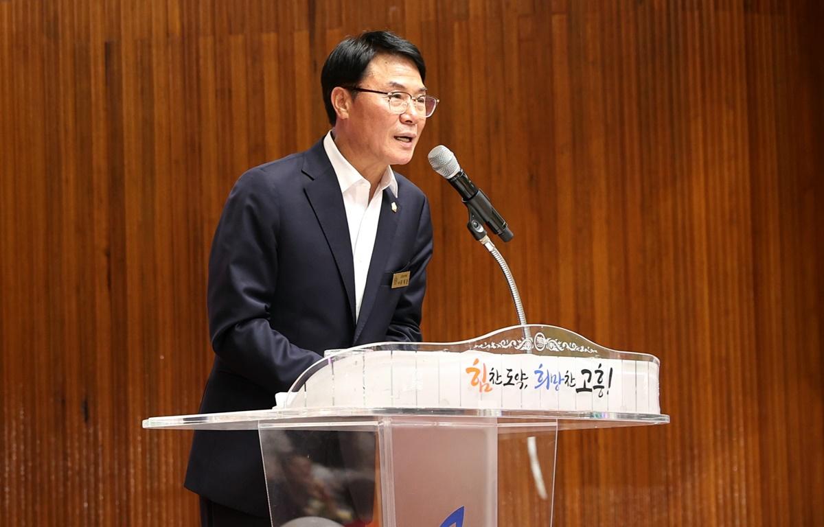 다문화 가족 어울림 한마당 첨부이미지 : 2025.10.17 다문화 가족 어울림 한마당 (4).jpg