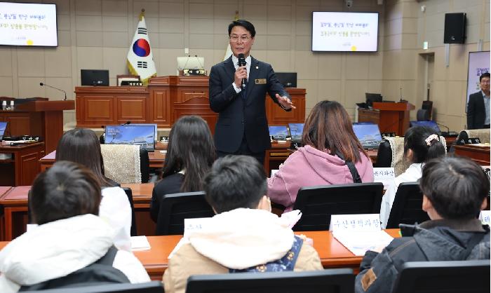 도화초, 풍남초 학생 고흥군의회 방문