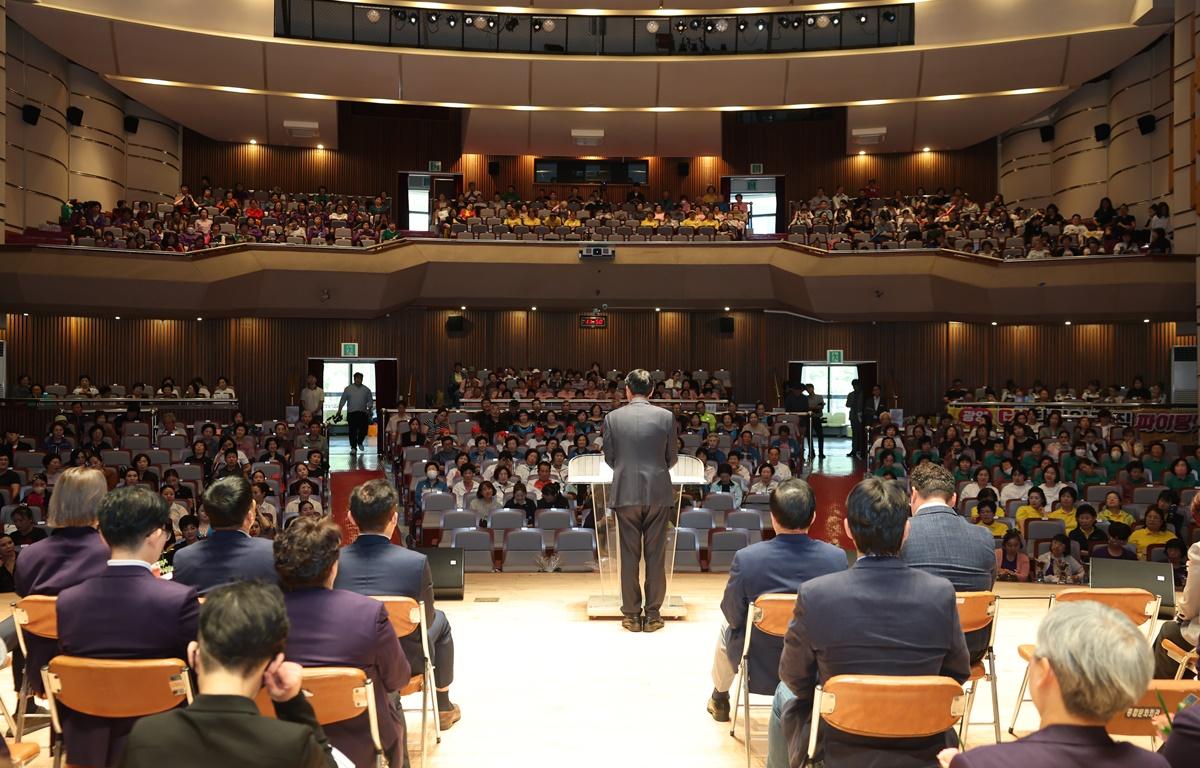 제18회 전라남도지사배 생활체육 체조대회 첨부이미지 : 2025.9.27 제18회 전라남도지사배 생활체육 체조대회 (2).JPG