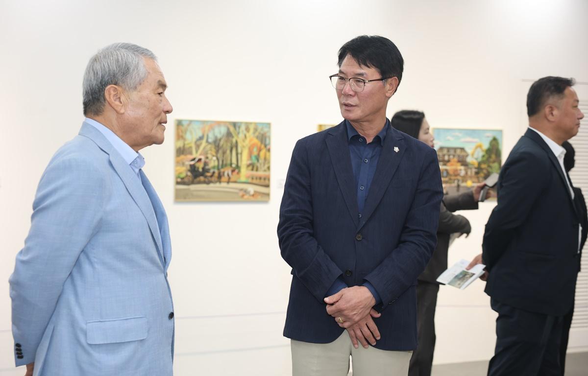 천경자 화백 추모 10주기 리마스터전 개막식 첨부이미지 : 2025.10.2 천경자 화백 추모 10주기 리마스터전 개막식 (4).JPG