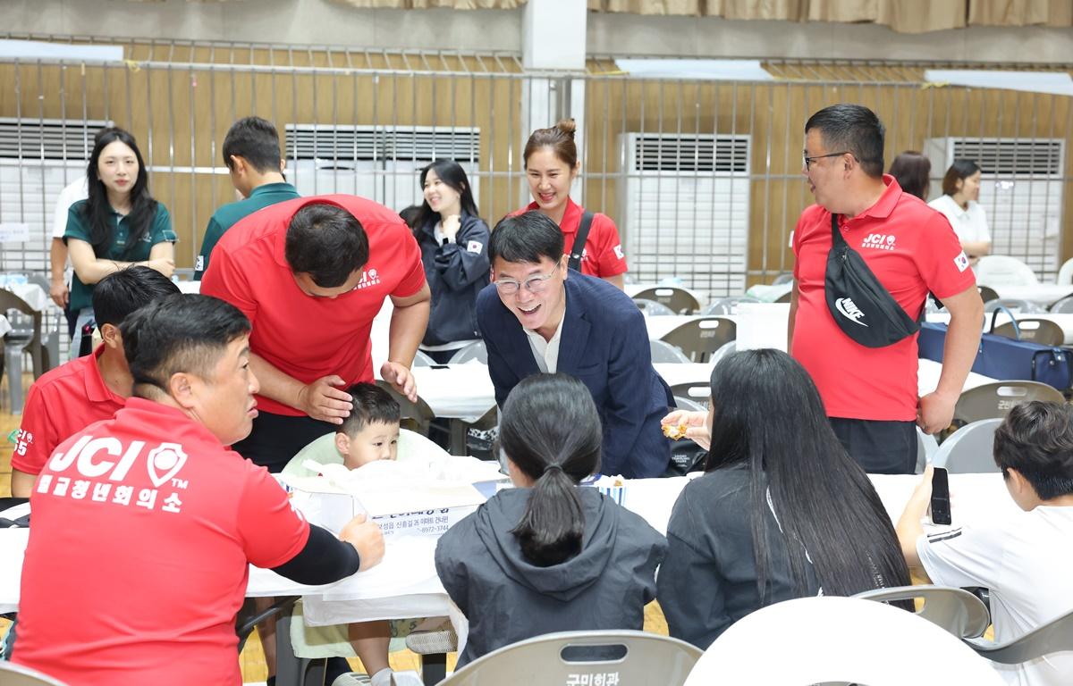 고흥청년회의소 4개롬 친선 체육대회 첨부이미지 : 2025.8.10 고흥청년회의소 4개롬 친선 체육대회 (1).JPG