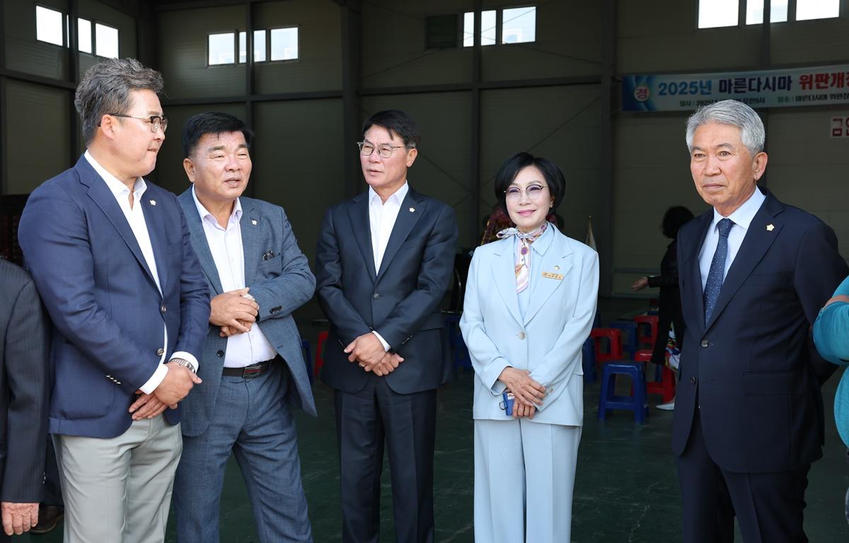 2025년산 마른 다시마 위판장 개장식 첨부이미지 : 2025.6.4 2025년산 마른 다시마 위판장 개장식 (3).JPG