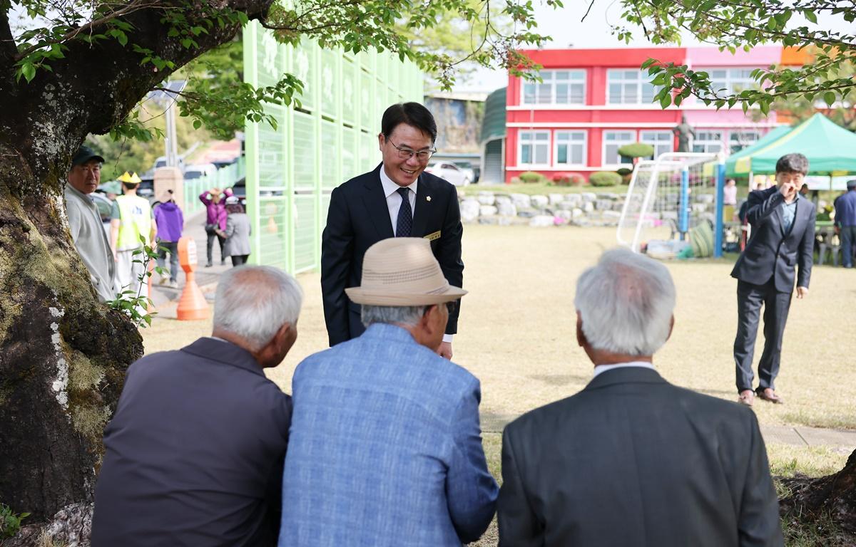 제31회 남양면민의 날 첨부이미지 : 2025.4.18 제31회 남양면민의 날 (2).JPG