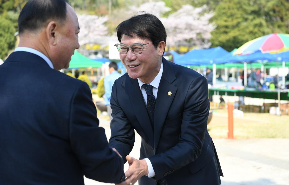 제27회 동일면민의 날 첨부이미지 : 2025.4.11 제27회 동일면민의 날 (3).JPG