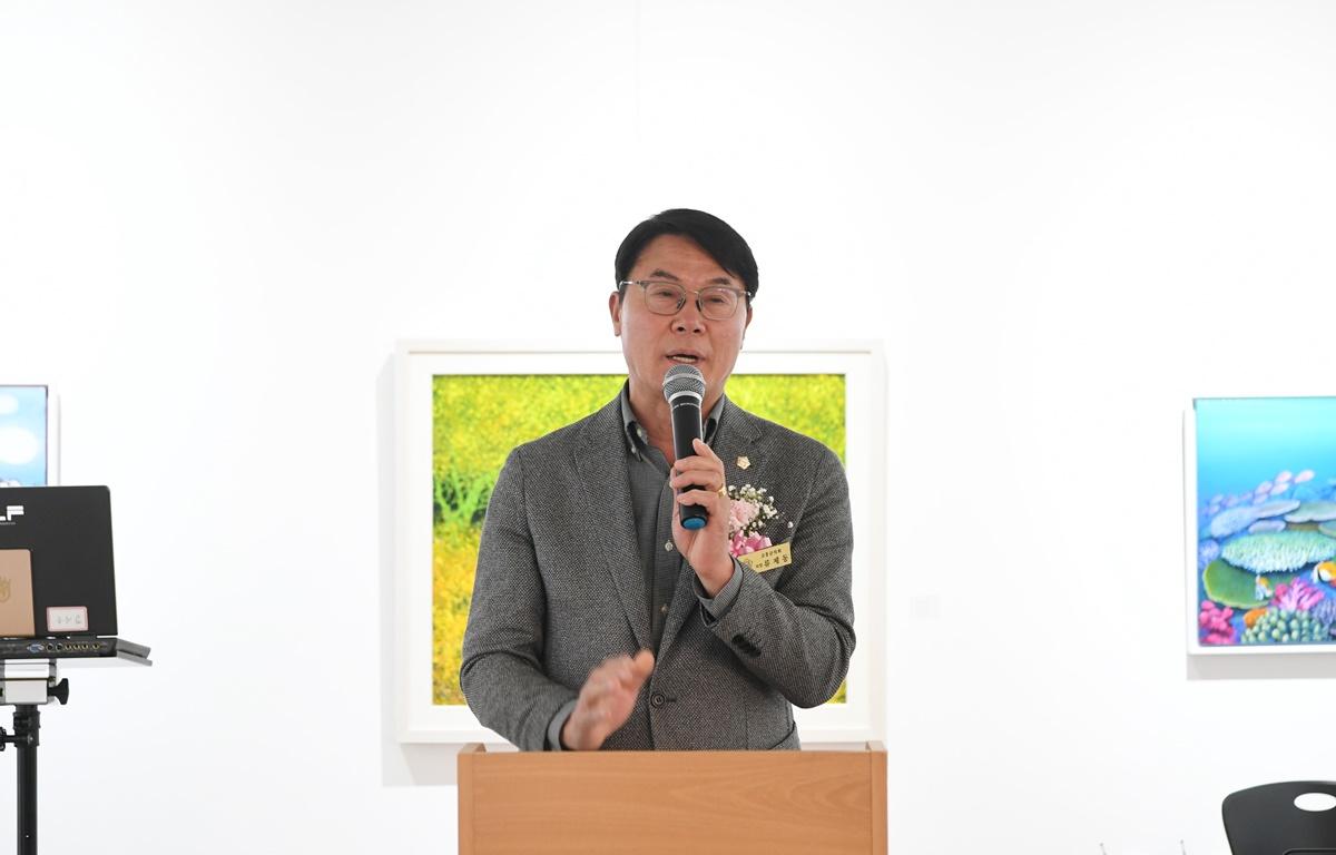 미르마루 갤러리 개관전 개막식 첨부이미지 : 2025.4.5 미르마루 갤러리 개관전 개막식 (4).JPG