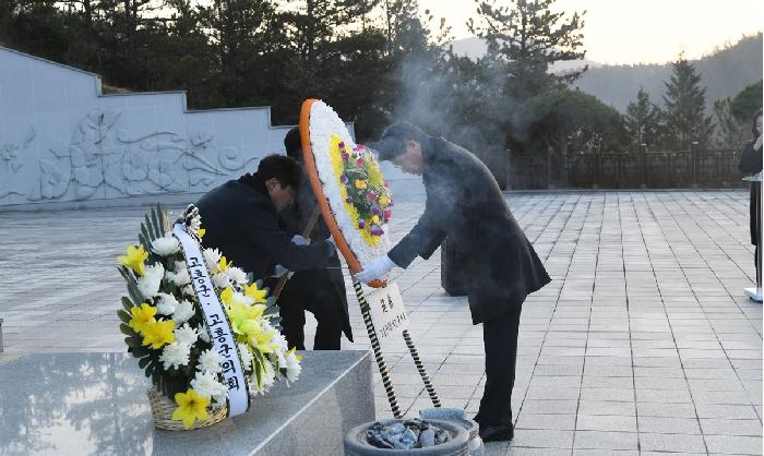 을사년 신년맞이 현충탑 참배