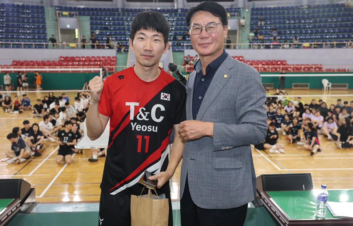 제18회 고흥우주항공배 전국 배구대회 첨부이미지 : 2025.7.12 제18회 고흥우주항공배 전국 배구대회 (4).JPG