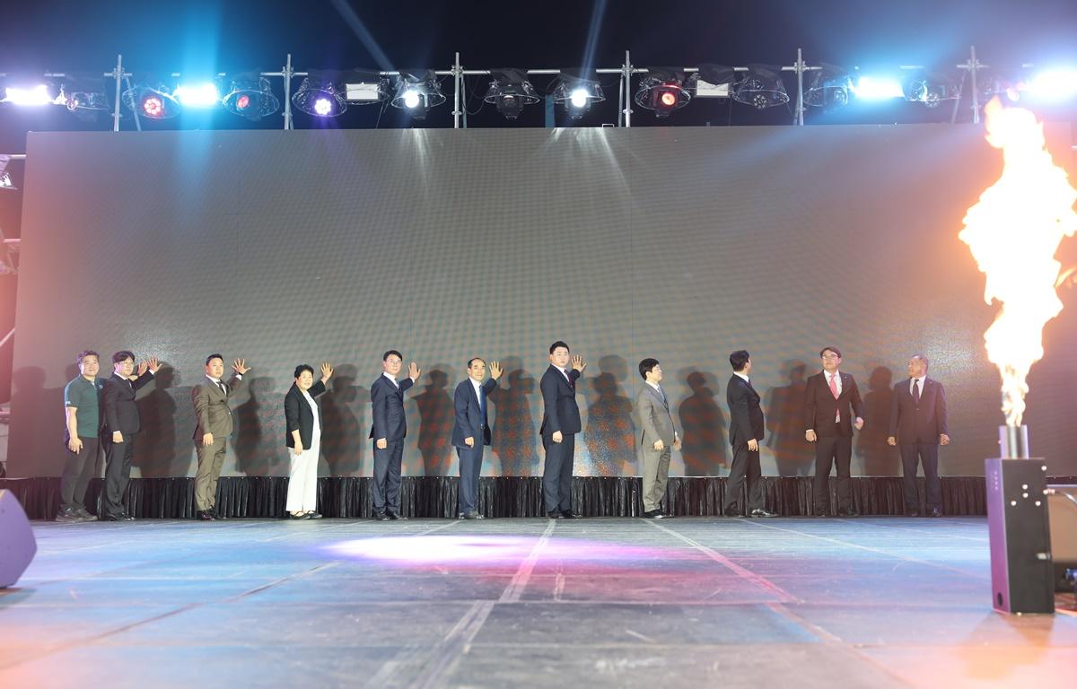 제23회 녹동바다불꽃축제 개막식 첨부이미지 : 2025.9.4 제23회 녹동바다불꽃축제 개막식 (2).JPG