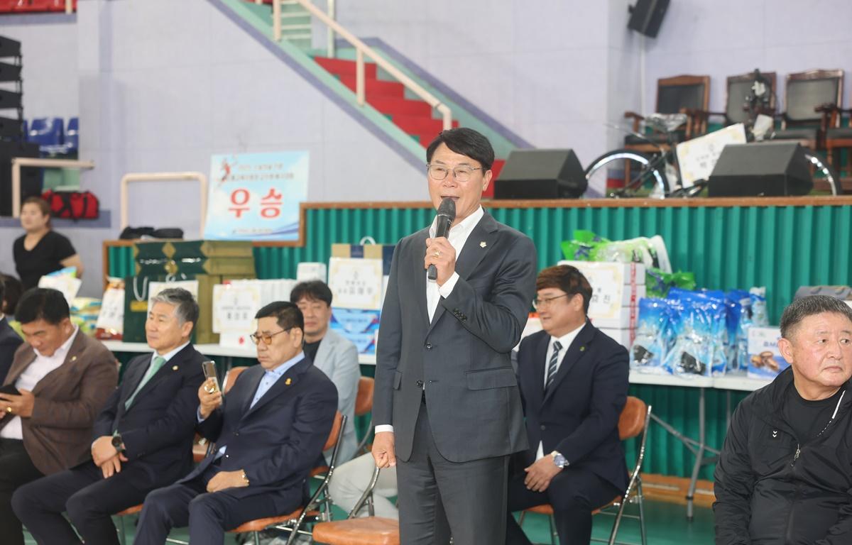 2025 스승의 날 기념 전라남도고흥교육지원청 교직원 배구대회 첨부이미지 : 2025.5.15 2025 스승의 날 기념 전라남도고흥교육지원청 교직원 배구대회 (5).JPG