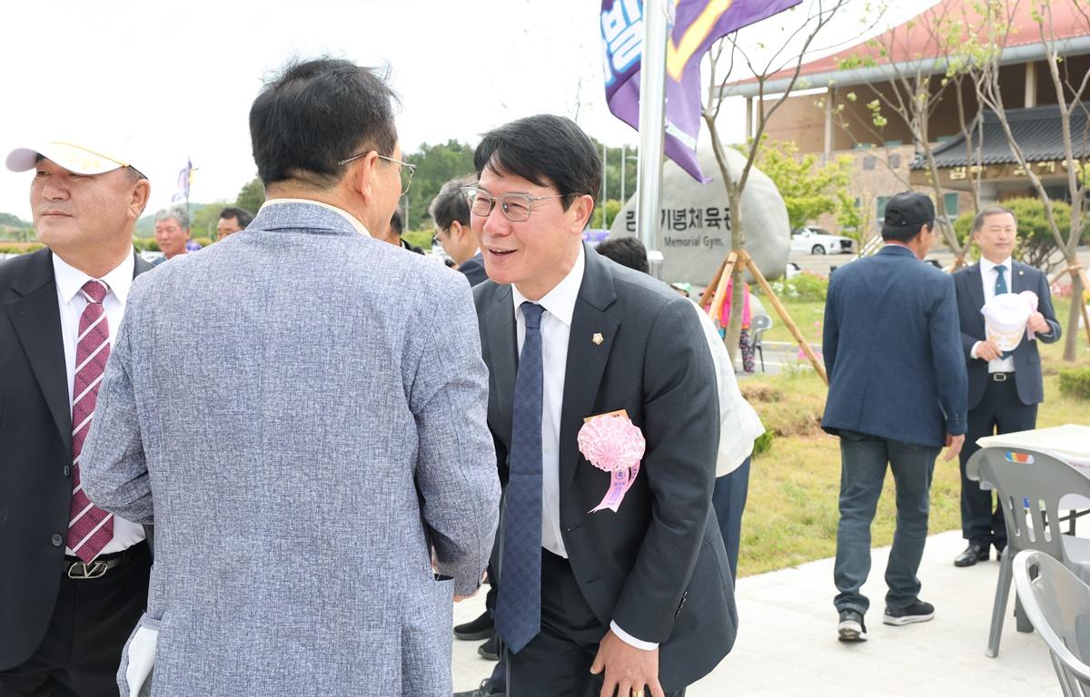 제30회 금산면민의 날 첨부이미지 : 2025.5.10 제30회 금산면민의 날 (18).JPG