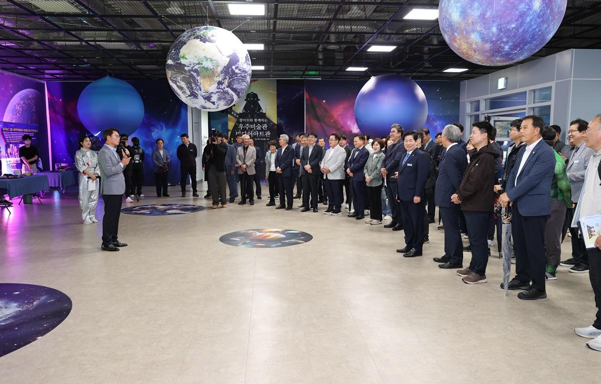 제15회 고흥우주항공축제 개막식 첨부이미지 : 2025.5.3 제15회 고흥우주항공축제 개막식 (26).JPG