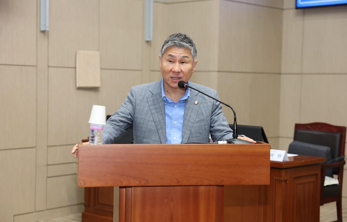 고흥고등학교 청소년 모의의회 첨부이미지 : 2025.5.28 고흥고등학교 청소년 모의회의 (17).JPG