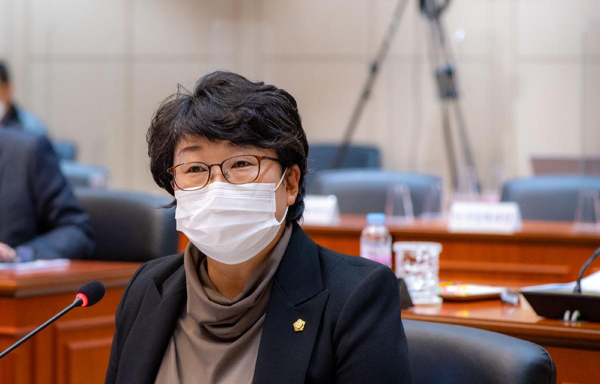 302회 고흥군의회 제2차정례회 4차본회의 첨부이미지 : 20201.11.08 302회 고흥군의회 제2차정례회 4차본회의 (16).jpg