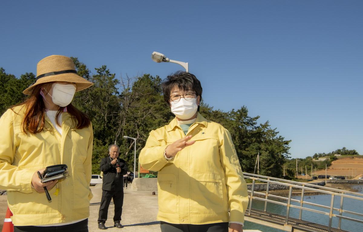 2020년도 하반기 군 발주사업 행정사무조사 2반 첨부이미지 : 2021.10.18 2020년도 하반기 군 발주사업 행정사무조사 2반 (132) .jpg