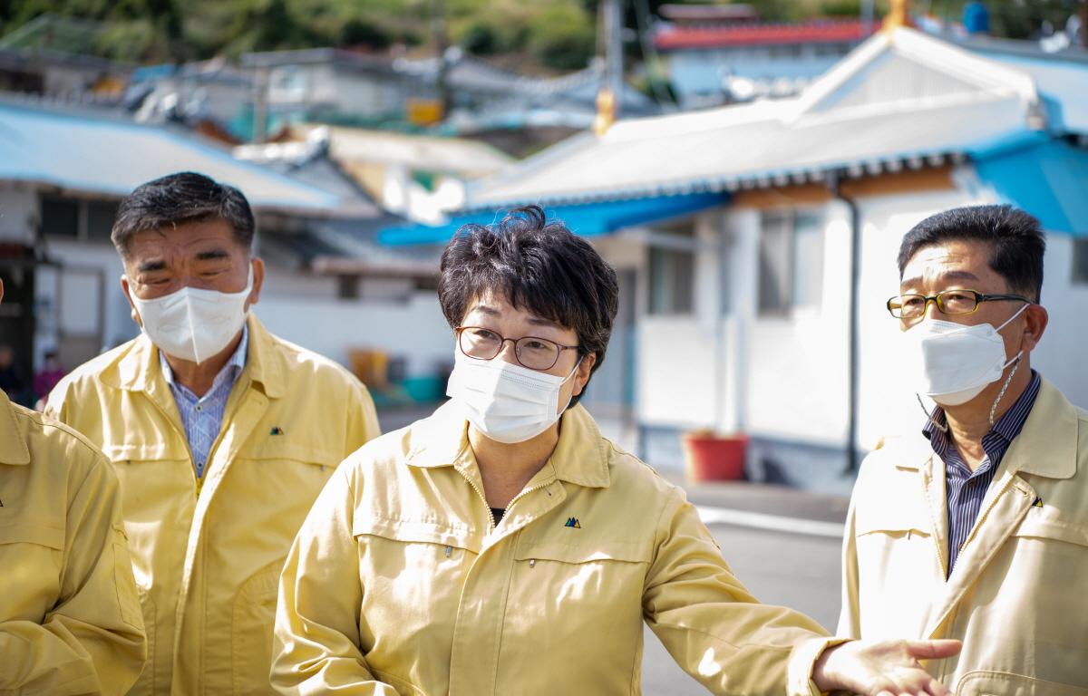 2020년도 하반기 군 발주사업 행정사무조사 첨부이미지 : 2021.10.13 행정사무조사 2반 (20).jpg