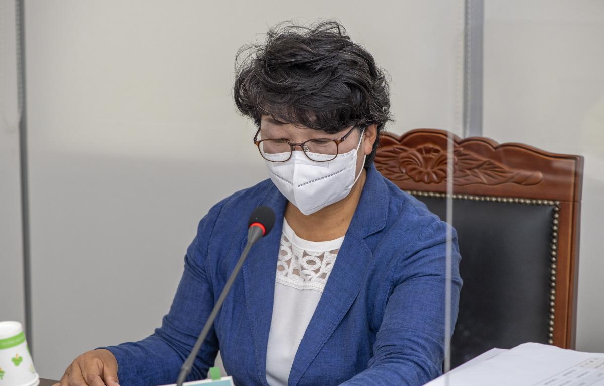 제298회 제1차 정례회 제2차 행정자치위원회 첨부이미지 : 2021.06.11 제298회 제1차 정례회 제2차 행정자치위원회 _41_web.jpg