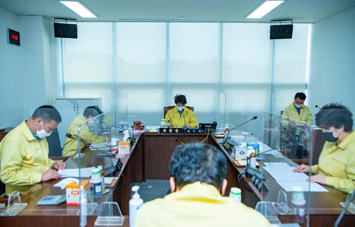 제294회 고흥군의회 임시회 행정자치위원회 첨부이미지 : 의원협의회전수_124.jpg