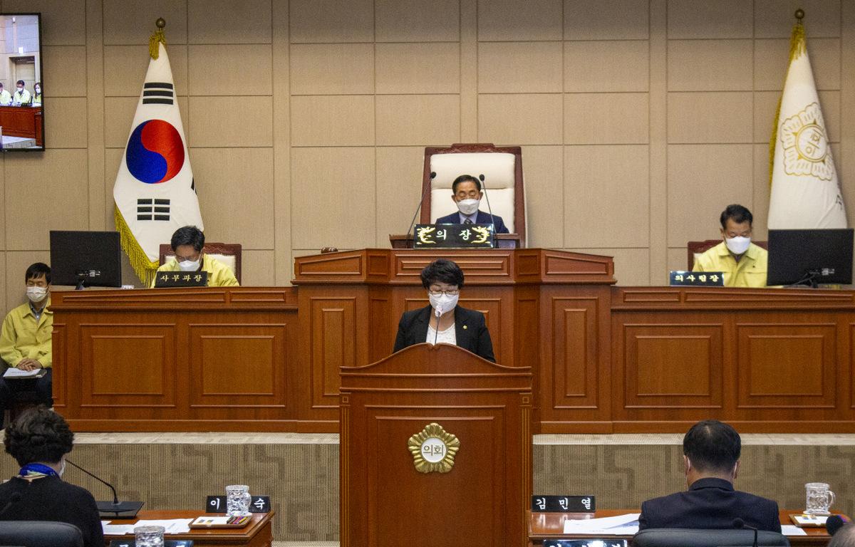 제296회 고흥군의회 임시회 폐회 첨부이미지 : 제296회 고흥군의회 임시회 폐회 (25).jpg