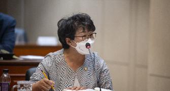 제299회 고흥군의회 임시회 제2차 본회의 2021 상반기 군정 주요 업무 추진실적 보고의 건