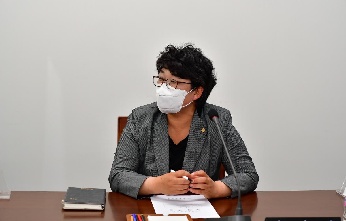 의회운영위원회 첨부이미지 : 2021.05.27 의회운영위원회 (10)_web.JPG