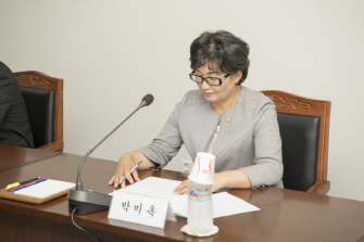 운영위원회 의안심사