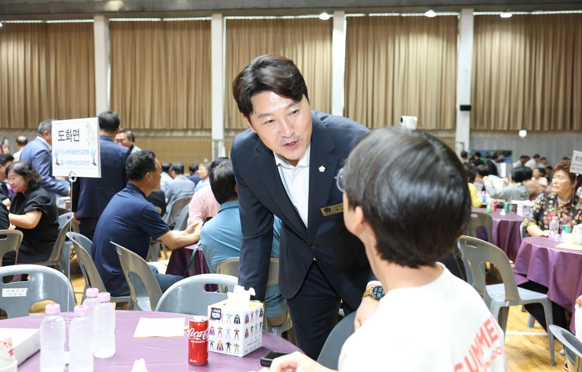 제23회 고흥군 농업경영인대회 및 제5회 고흥군 여성농업인대회 첨부이미지 : 2026.7.20 제23회 고흥군 농업경영인대회 및 제5회 고흥군 여성농업인대회 (3).JPG