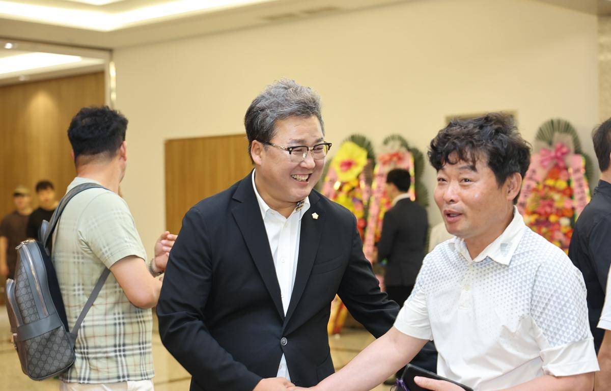 전국 마른김 연합회 제12대, 13대 회장 이취임식 첨부이미지 : 2026.7.10 전국 마른김 연합회 제12대, 13대 회장 이취임식 (8).JPG