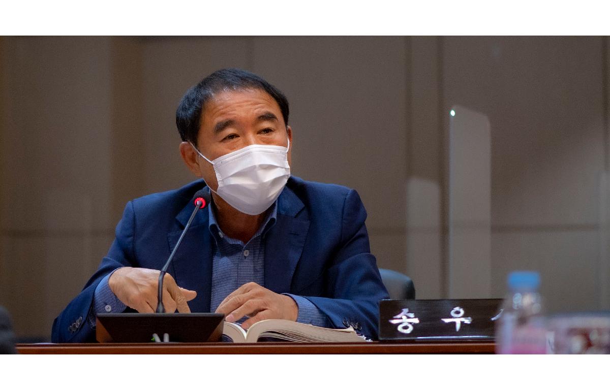 제302회 제2차 정례회 제2차 본회의 첨부이미지 : 2021.11.03 제302회 제2차 정례회 제2차 본회의 _8.jpg