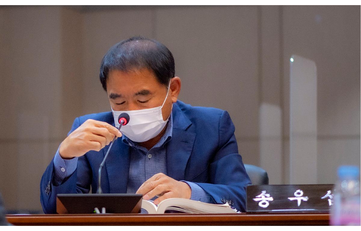 제302회 제2차 정례회 제2차 본회의 첨부이미지 : 2021.11.03 제302회 제2차 정례회 제2차 본회의 _6.jpg