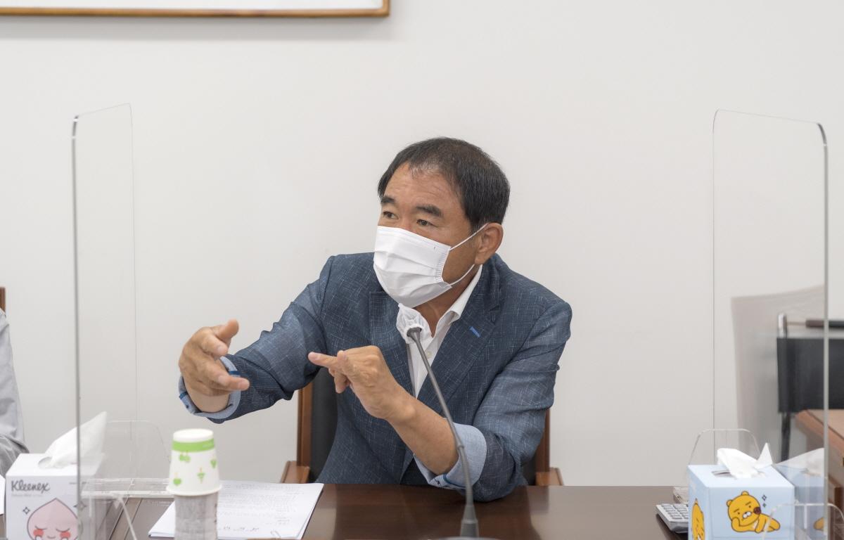 제299회 고흥군의회 임시회 산업건설위원회 의안심사 첨부이미지 : 2021.07.13 산업건설위원회 (3).JPG