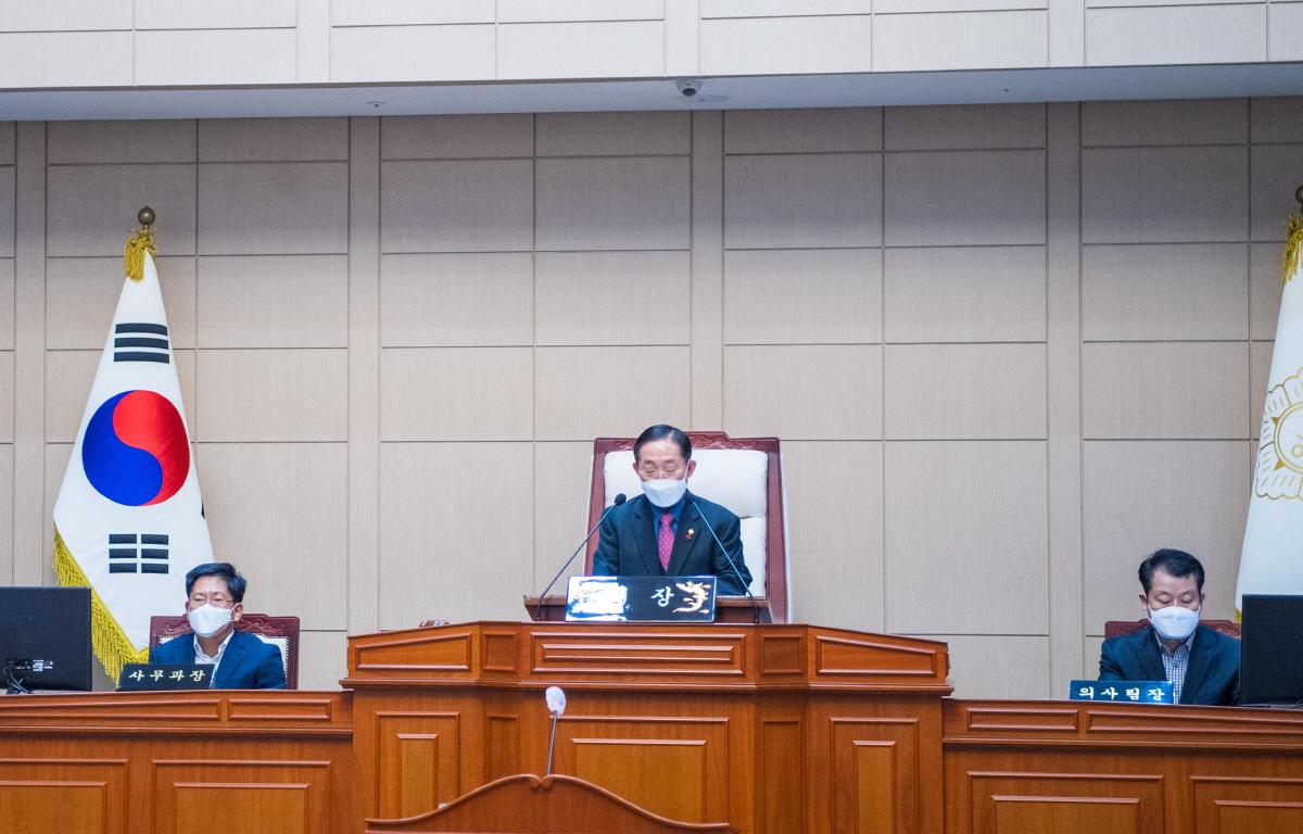 제303회 고흥군의회 임시회 첨부이미지 : 2022.01.06 303회 고흥군의회 임시회 (5).jpg