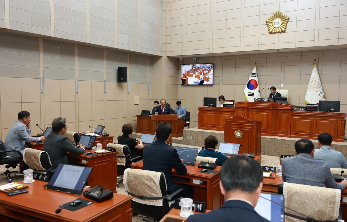 10대 제347회 고흥군의회 임시회 제1차 본회의 첨부이미지 : 2026. 08. 24 제347회 고흥군의회 임시회 제1차 본회의 (8).JPG