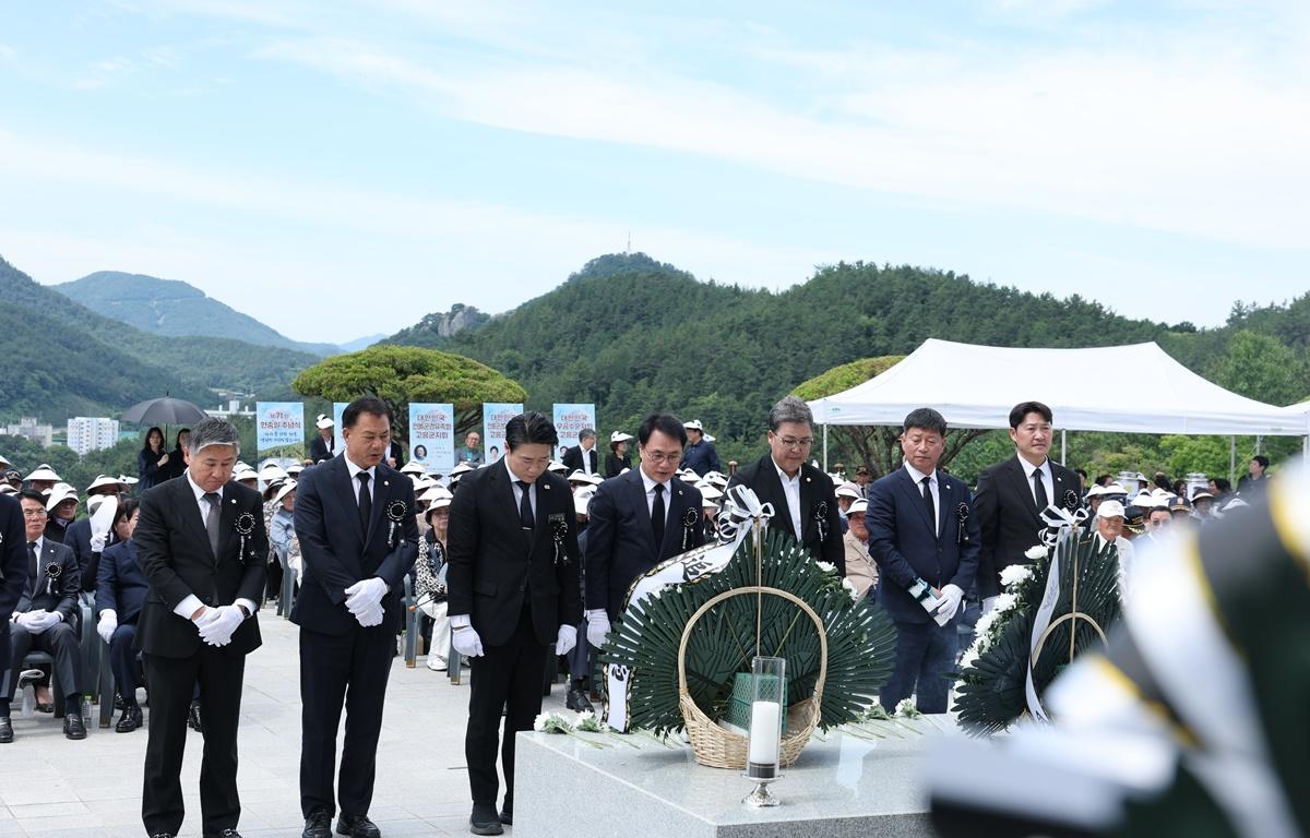 제71회 현충일 추념식 첨부이미지 : 2026.6.6 제71회 현충일 추념식 (4).JPG