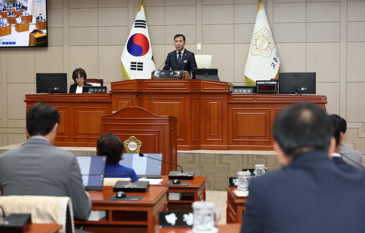 10대 제346회 고흥군의회 임시회 제1차 본회의 첨부이미지 : 2026.7.21 제346회 고흥군의회 임시회 제1차 본회의(7).JPG