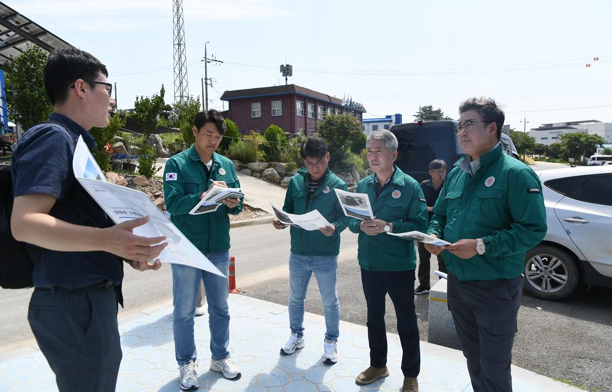 고흥군 농업용수 대책 연구회 선진지 견학 첨부이미지 : 2024.8.12 고흥군 농업용수 대책 연구회 선진지 견학 (1).JPG