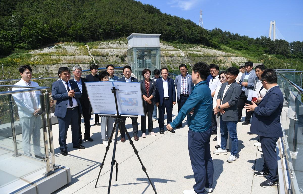 여수시의회 백리섬섬길 관광도로 선정 상생방안 제안 관련 면담 첨부이미지 : 2024.5.31 여수시의회 백리섬섬길 관광도로 선정 상생방안 제안 관련 면담 (7).JPG