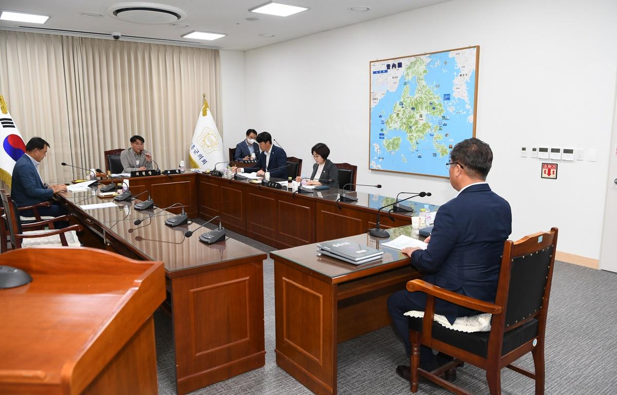 해창만 간척지 실태파악을 위한 보고회 첨부이미지 : 2024.9.27 해창만 간척지 실태파악을 위한 보고회 (3).JPG