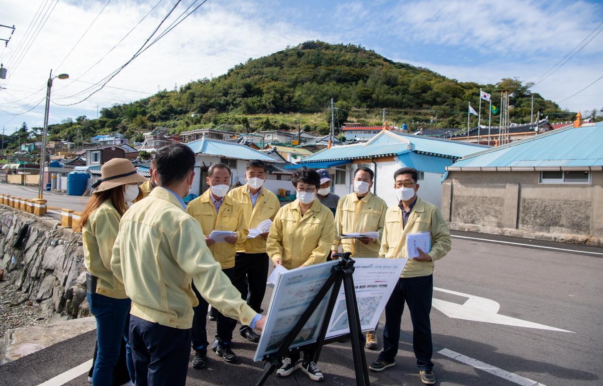 2020년도 하반기 군 발주사업 행정사무조사 첨부이미지 : 2021.10.13 행정사무조사 2반 (12).jpg