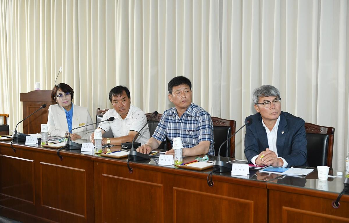 고흥군 자치법규 연구회 착수보고회 첨부이미지 : 2023.08.08 고흥군 자치법규연구회 착수보고회 (51).JPG