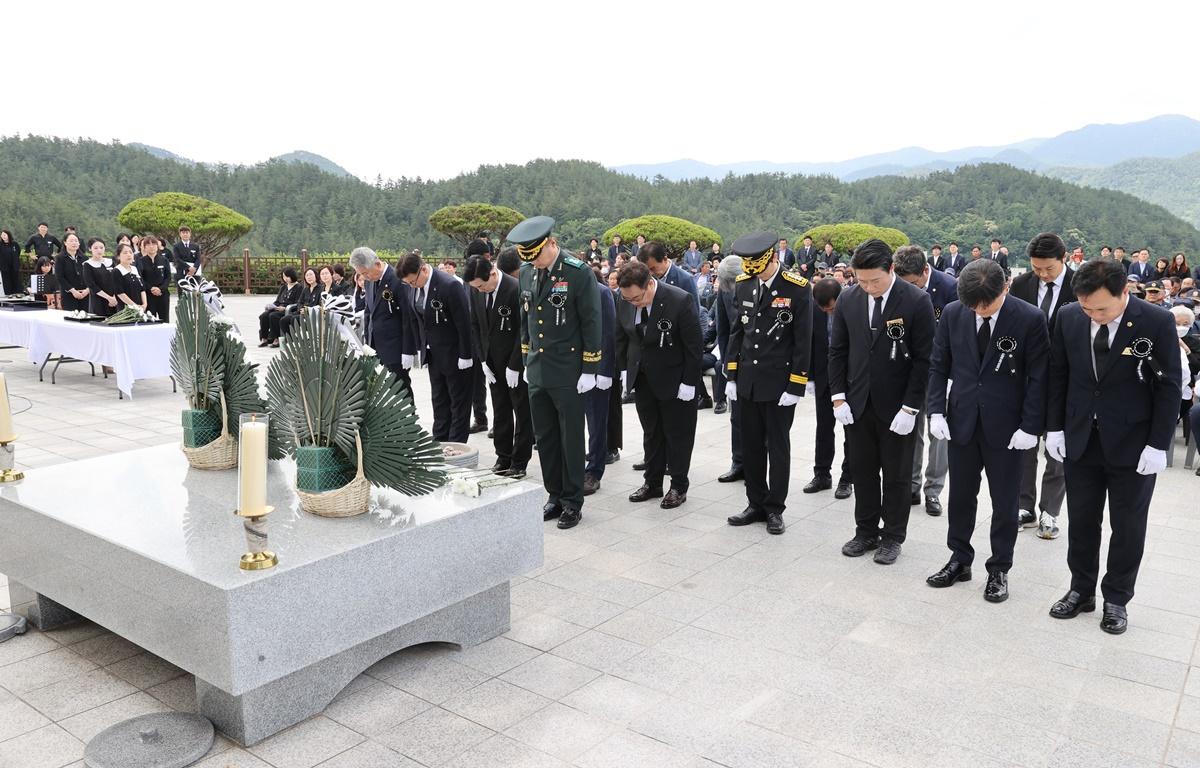 제68회 현충일 추념식 첨부이미지 : 2023.06.06 제68회 현충일 추념식 (115).JPG