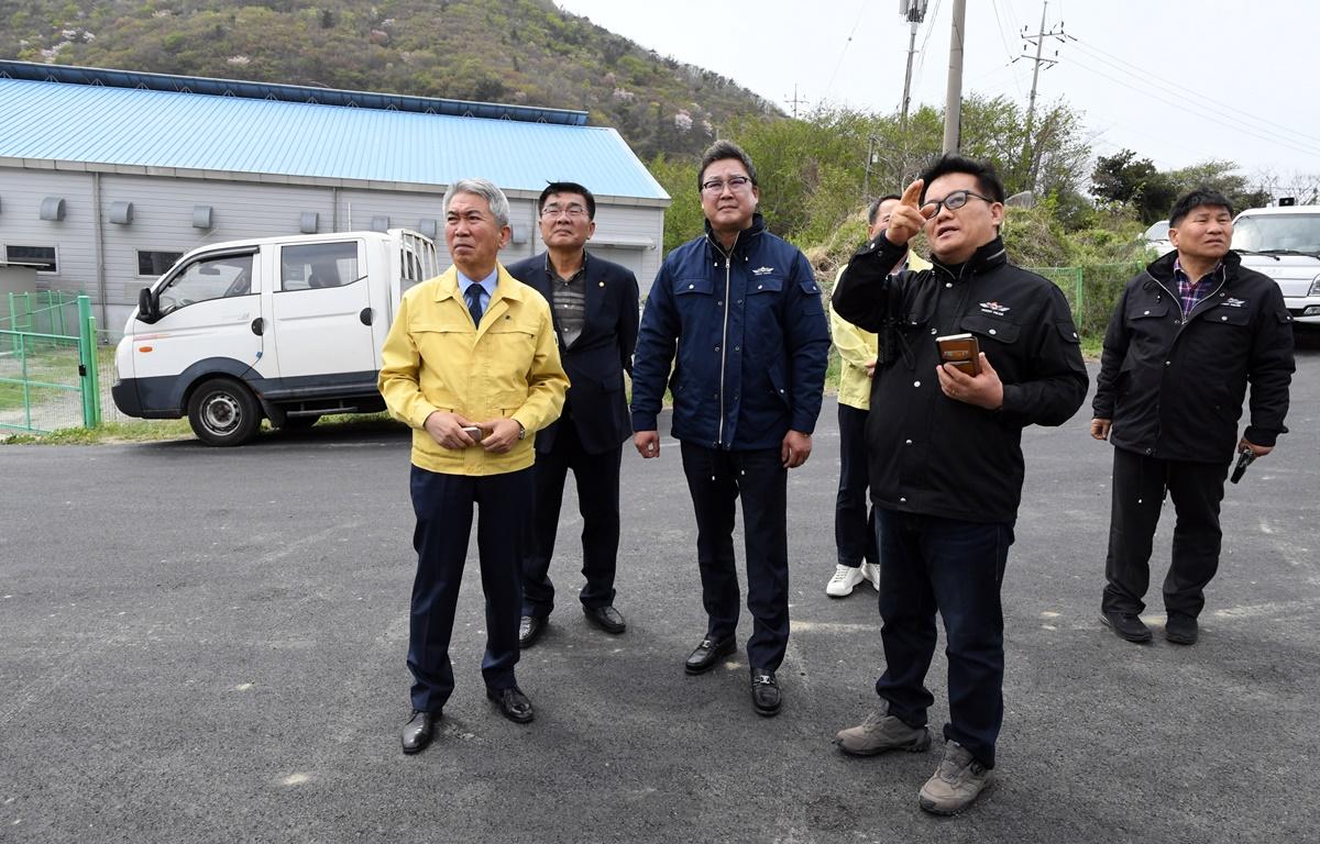 고흥군 금산면 산불피해 위문방문 첨부이미지 : 2023.04.04 금산면 산불피해 위문방문 (6).JPG