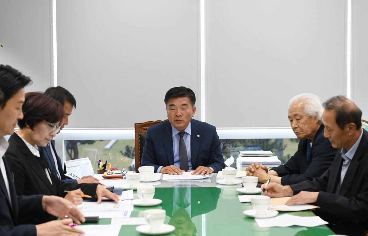 광주군공항 고흥유치위원회 대표단 면담 첨부이미지 : 2023.05.24 광주군공항 고흥유치위원회 대표단 면담 (13).JPG