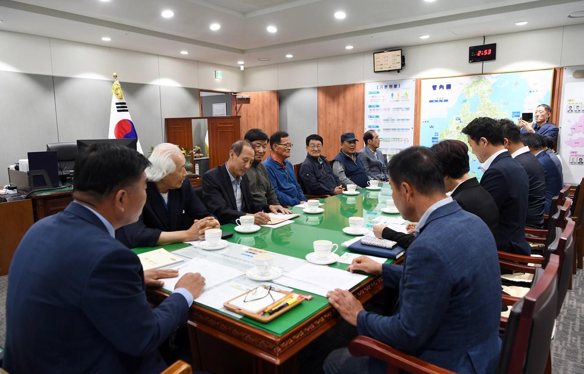 광주군공항 고흥유치위원회 대표단 면담 첨부이미지 : 2023.05.24 광주군공항 고흥유치위원회 대표단 면담 (8).JPG