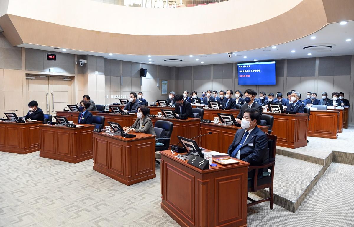 고흥군의회 제313회  임시회 제 1차 본회의 첨부이미지 : 2023.03.13 고흥군의회 제313회 임시회 제1차 본회의 (5).JPG