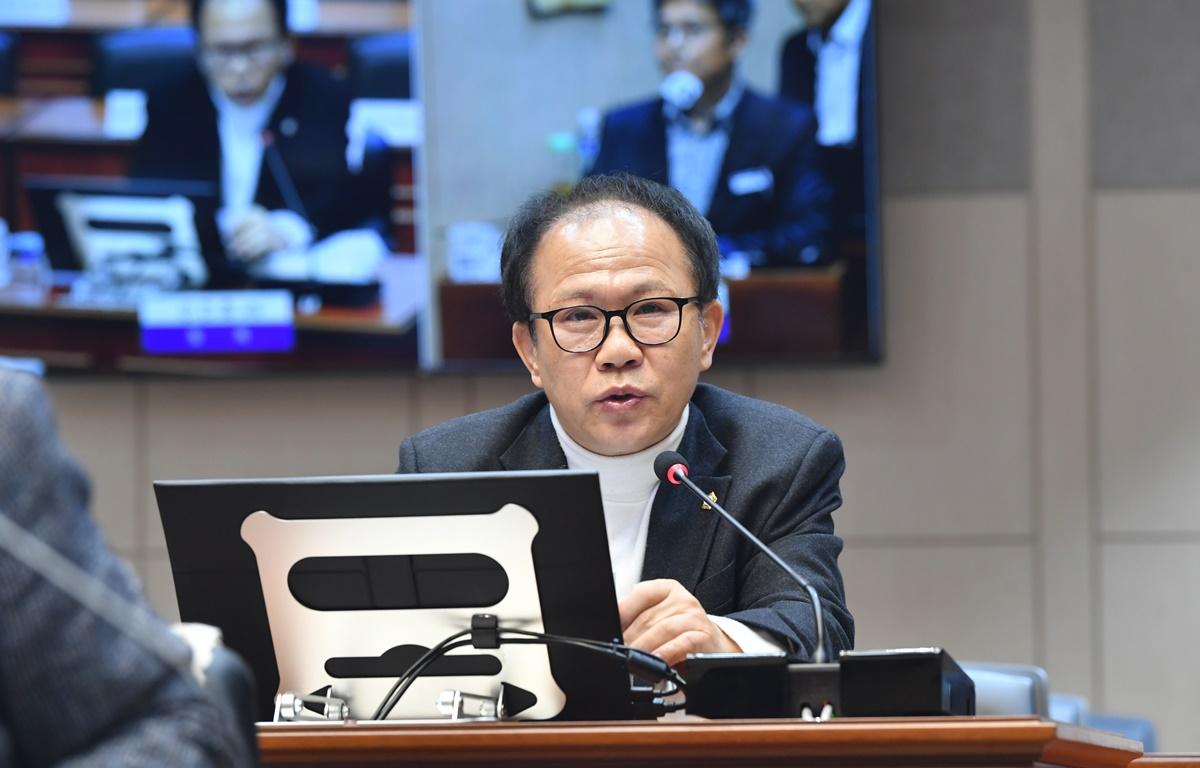 제322회 임시회 제3차 본회의 첨부이미지 : 2024.2.21 제322회 임시회 제3차 본회의 (20).JPG