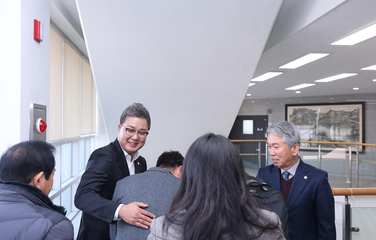 2026 군민과의 지역발전 토론회(도덕면) 첨부이미지 : 2026.1.14 2026 군민과의 지역발전 토론회(도덕면) (5).JPG