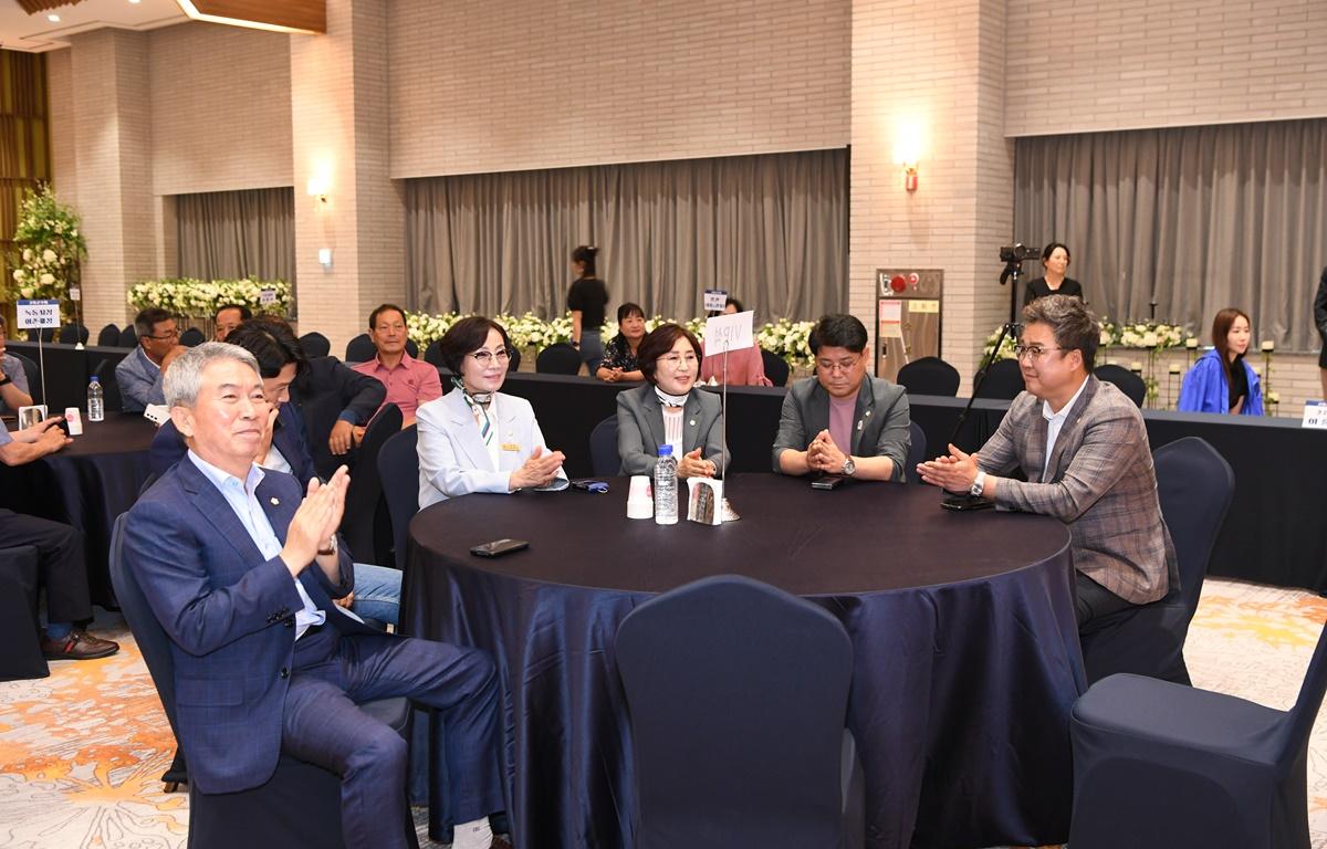 (사)고흥군 어촌계 연합회 창설특집 한마음대회 첨부이미지 : 2024.7.15 (사)고흥군 어촌계 연합회 창설특집 한마음대회 (9).JPG