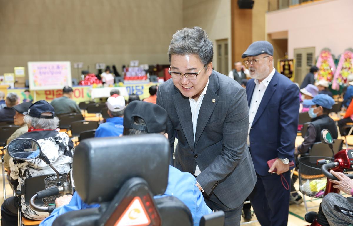 소록도 주민 어울림 한마당 첨부이미지 : 2025.10.23 소록도 주민 어울림 한마당 (2).JPG