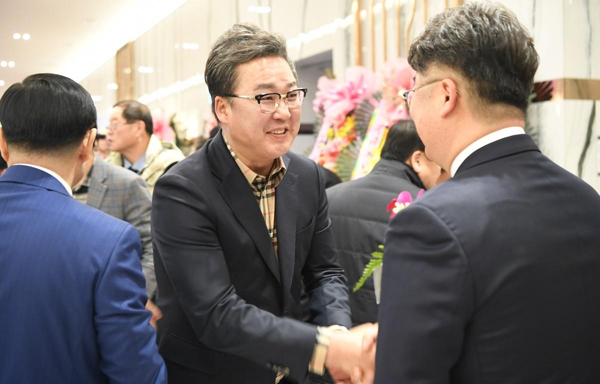 재경고흥군향우회장 이취임식 첨부이미지 : 2025.3.7 재경고흥군향우회장 이취임식 (3).JPG