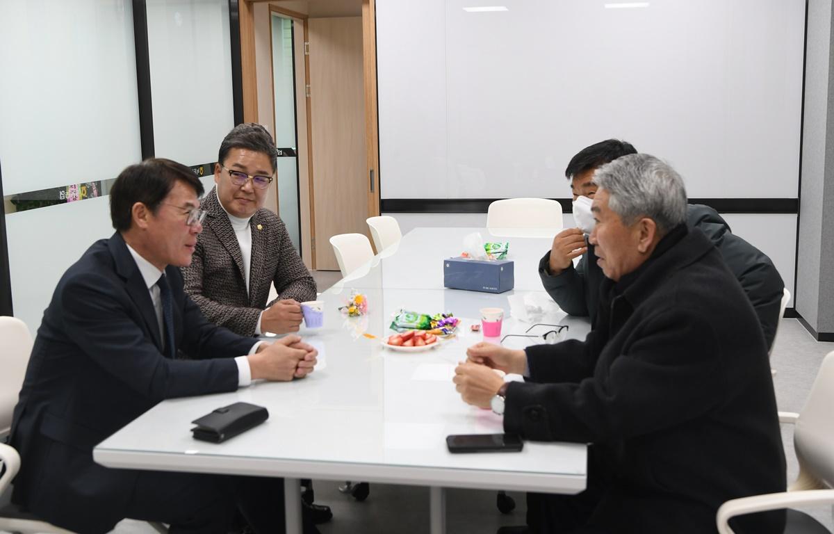 녹동농협 종합금융센터 준공식 첨부이미지 : 2025.3.18 녹동농협 종합금융센터 준공식 (2).JPG